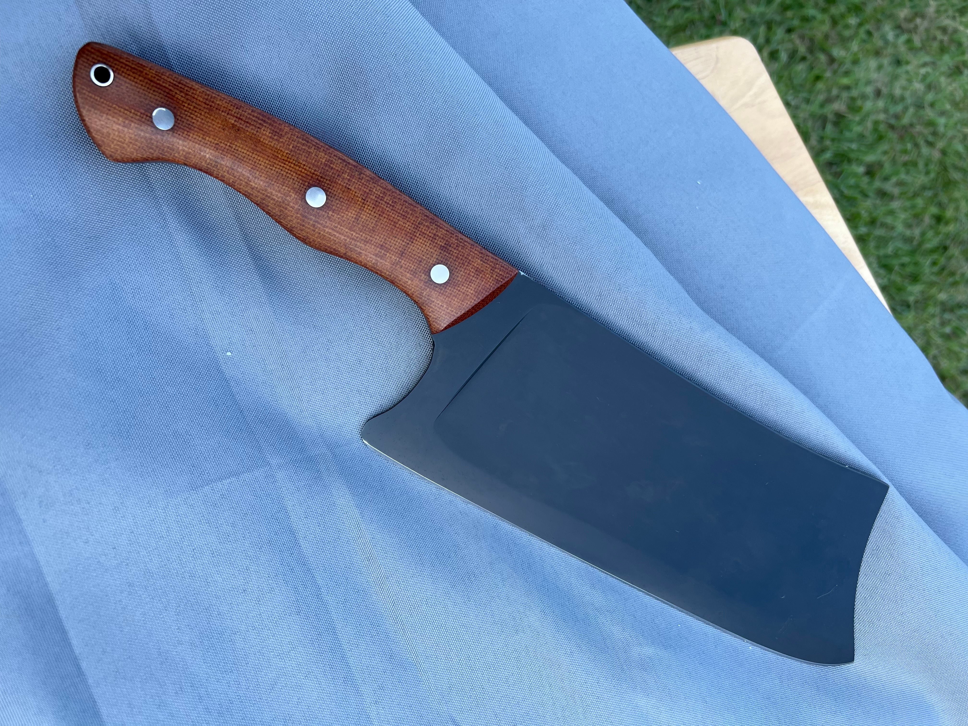 Nautilus cleaver